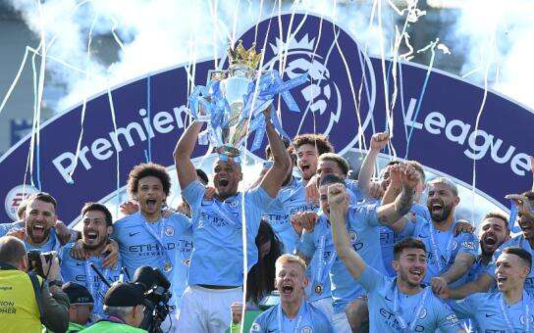 还在社交媒 还在社交媒